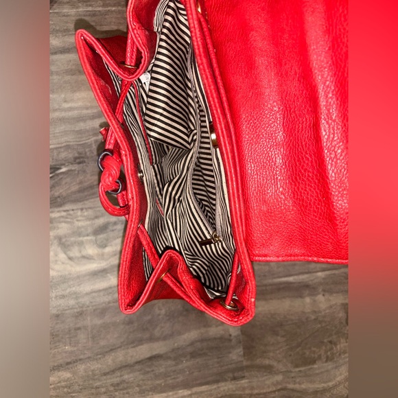 Leather purse/backpack - Picture 4 of 6